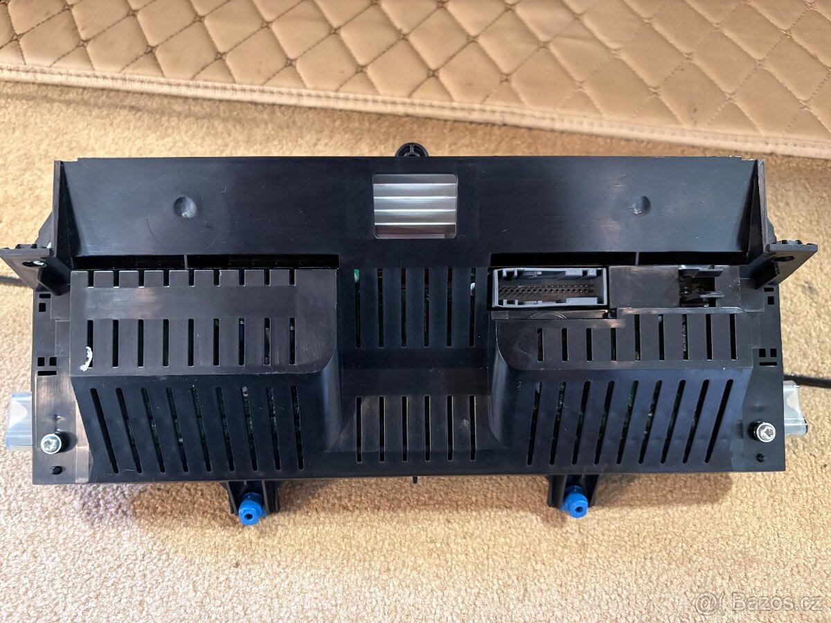 Range Rover L322 virtual digitální budíky