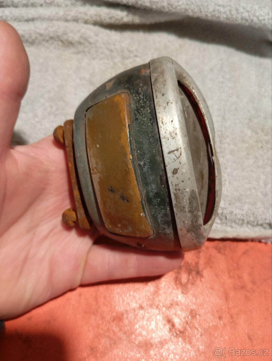 Zadní staré původní světlo Tatra Praga Walter - 4