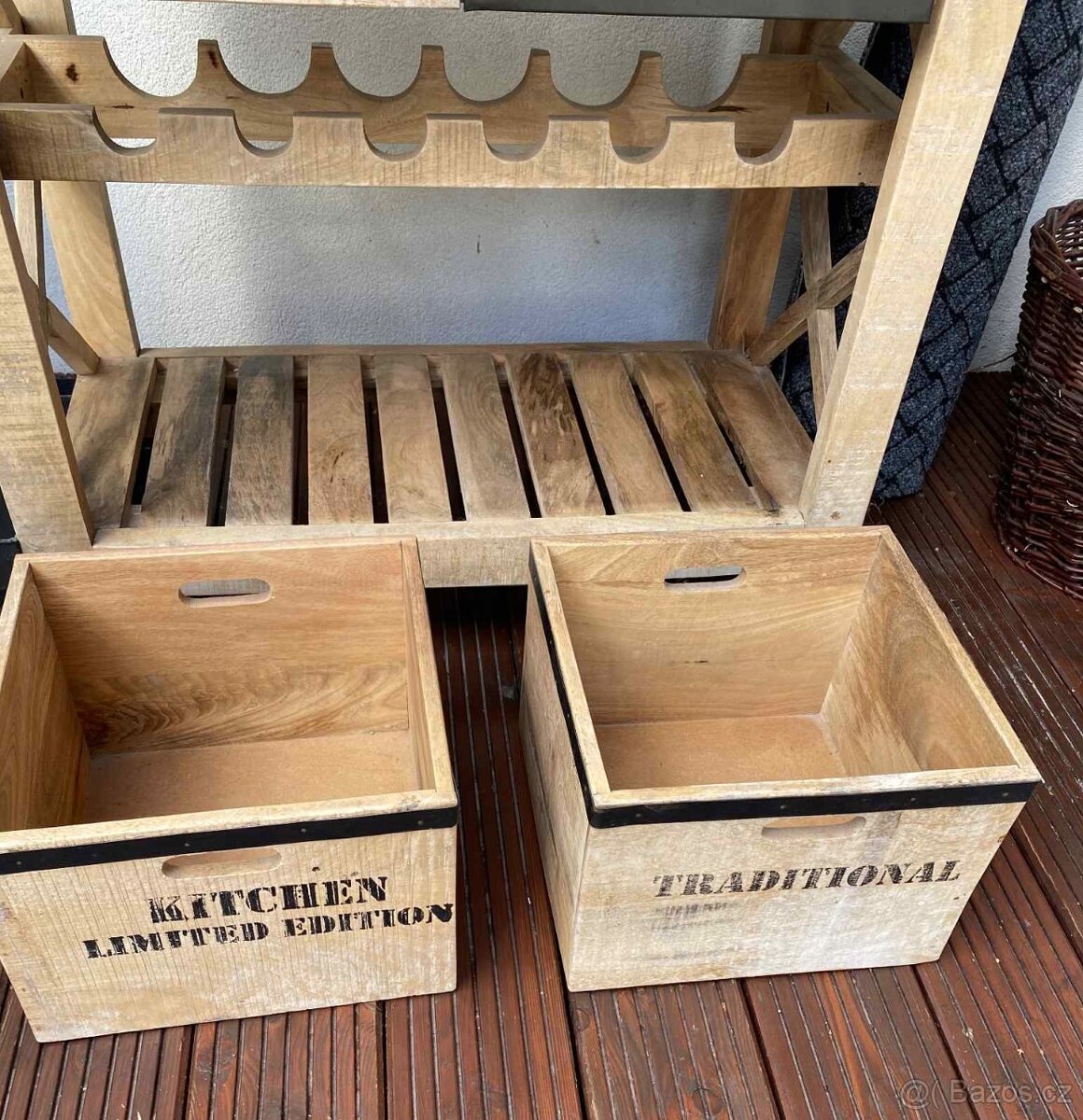 zahradní kuchyňský stolek - 4