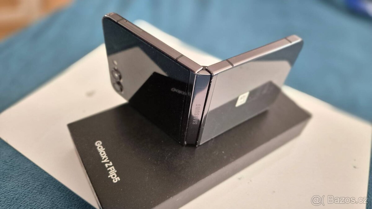 SAMSUNG GALAXY Z FLIP5 5G 8+256GB - 4