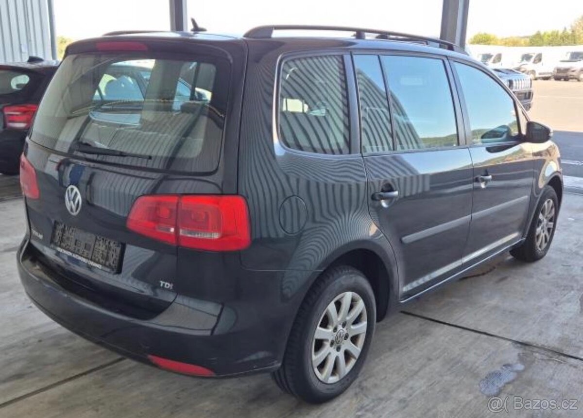Volkswagen Touran Trendline 2014 - 4