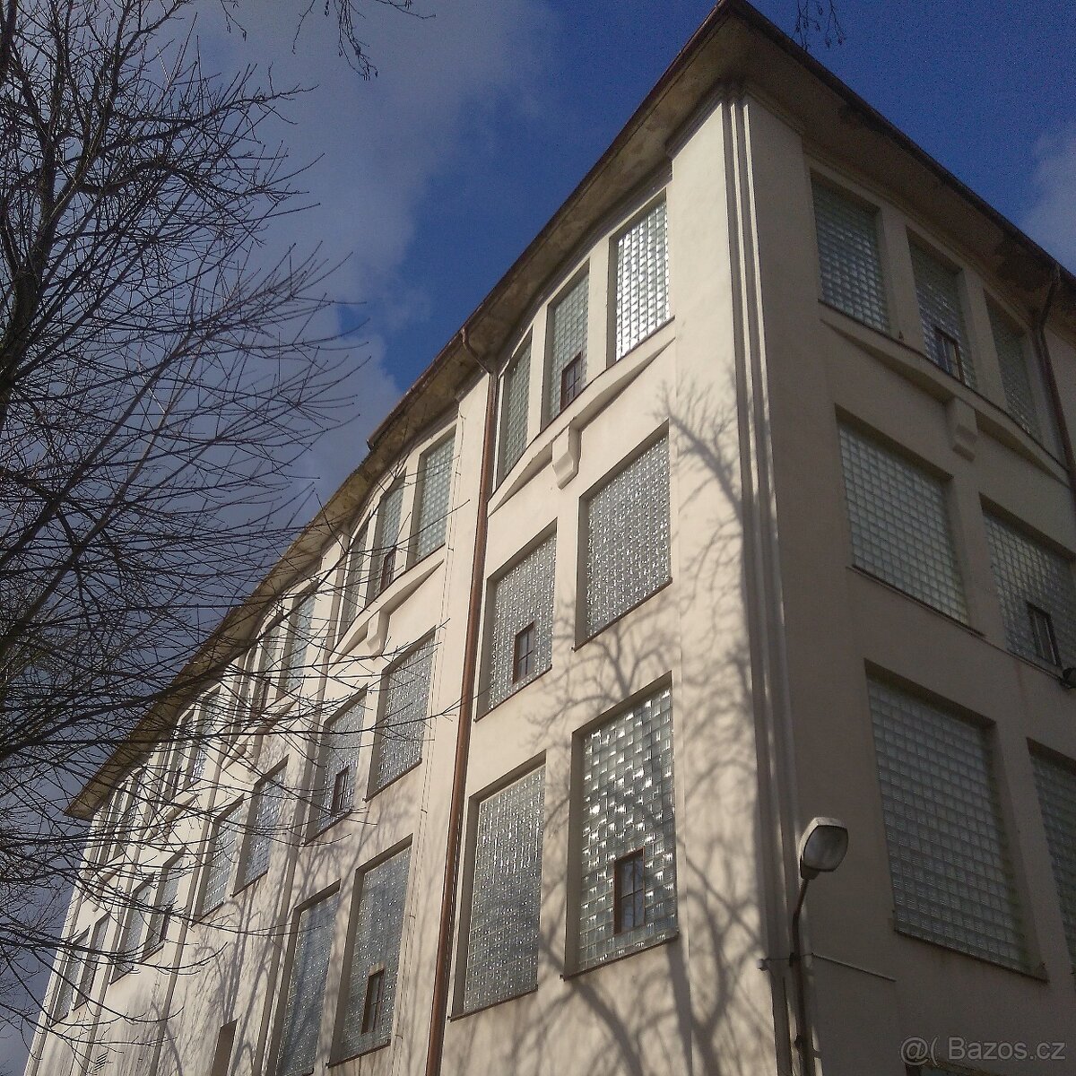 HALA v centru Vratislavic n.N.-PRONÁJEM - 4