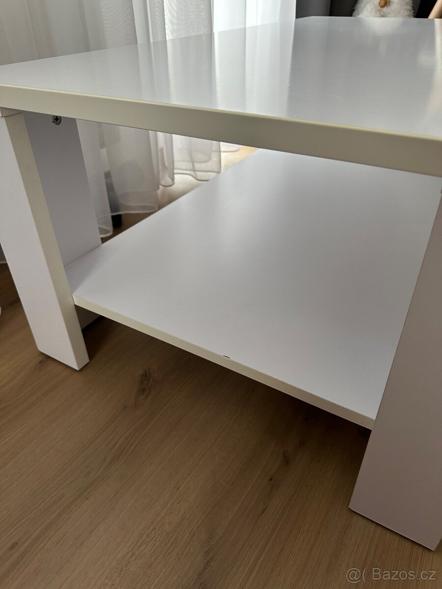 Konferenční stolek - 4