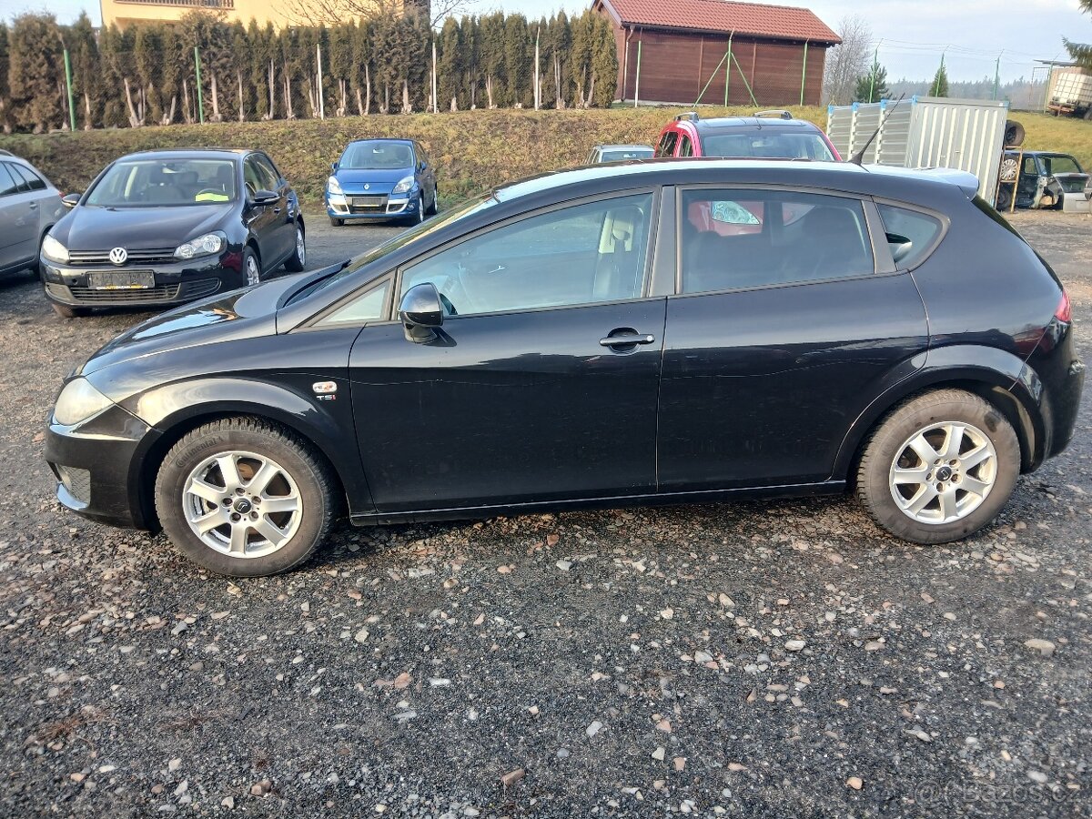 Seat Leon 1.4 TSi SPORT - 4