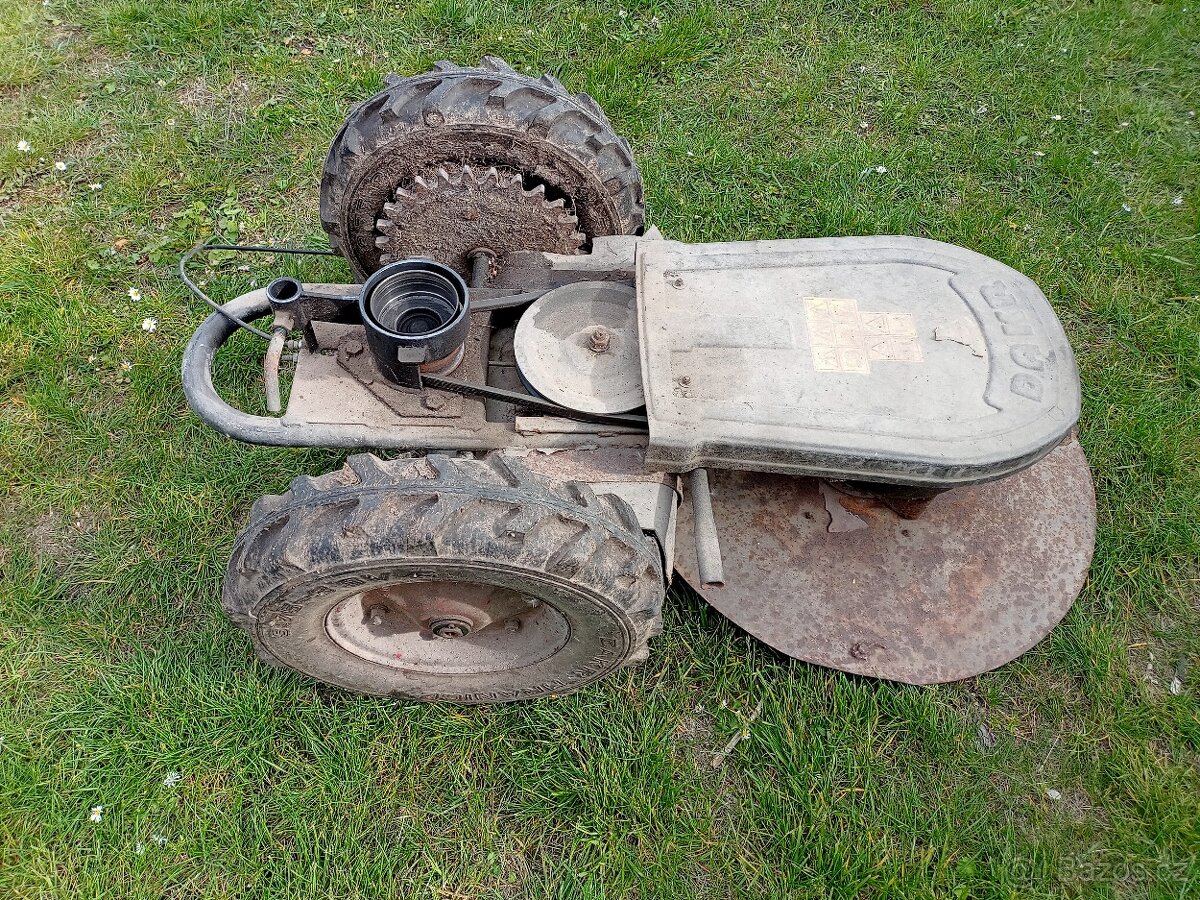 Dakr s motorem vari - 4