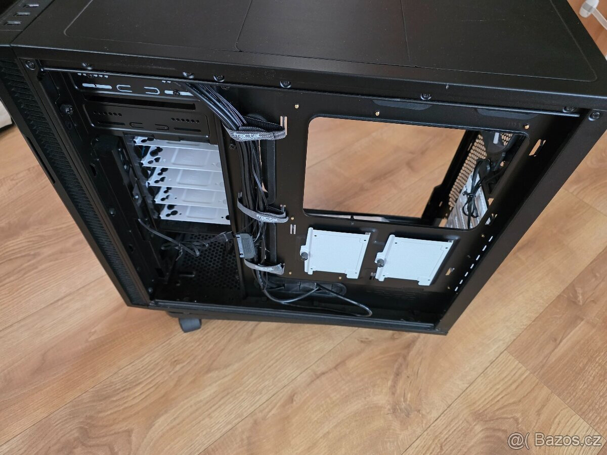 Fractal Design Define R5 Black - 4