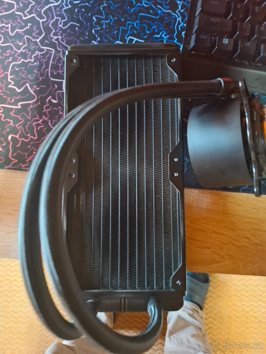 NZXT 240 ELITE RBG - 4