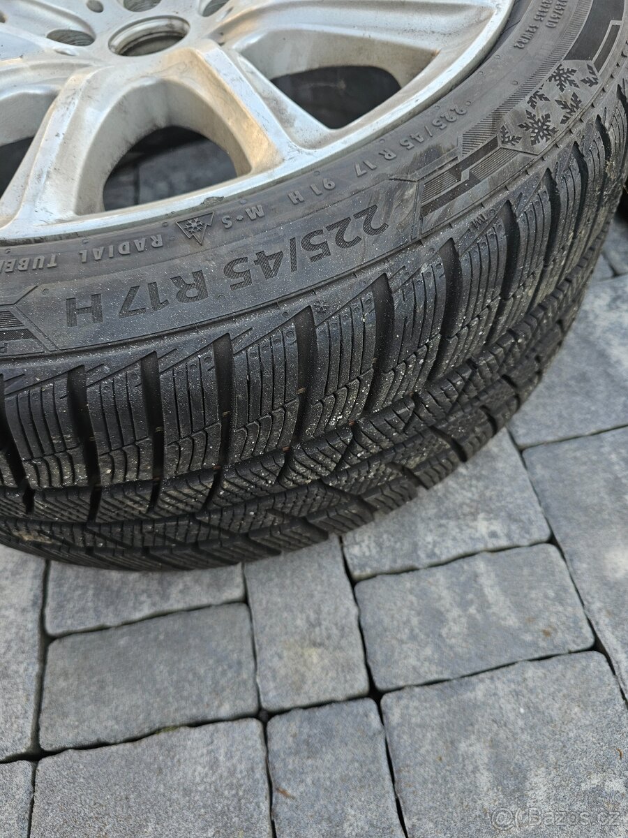 Zimní sada 225/45 R17, 8Jx17H2, ET 48 - 4