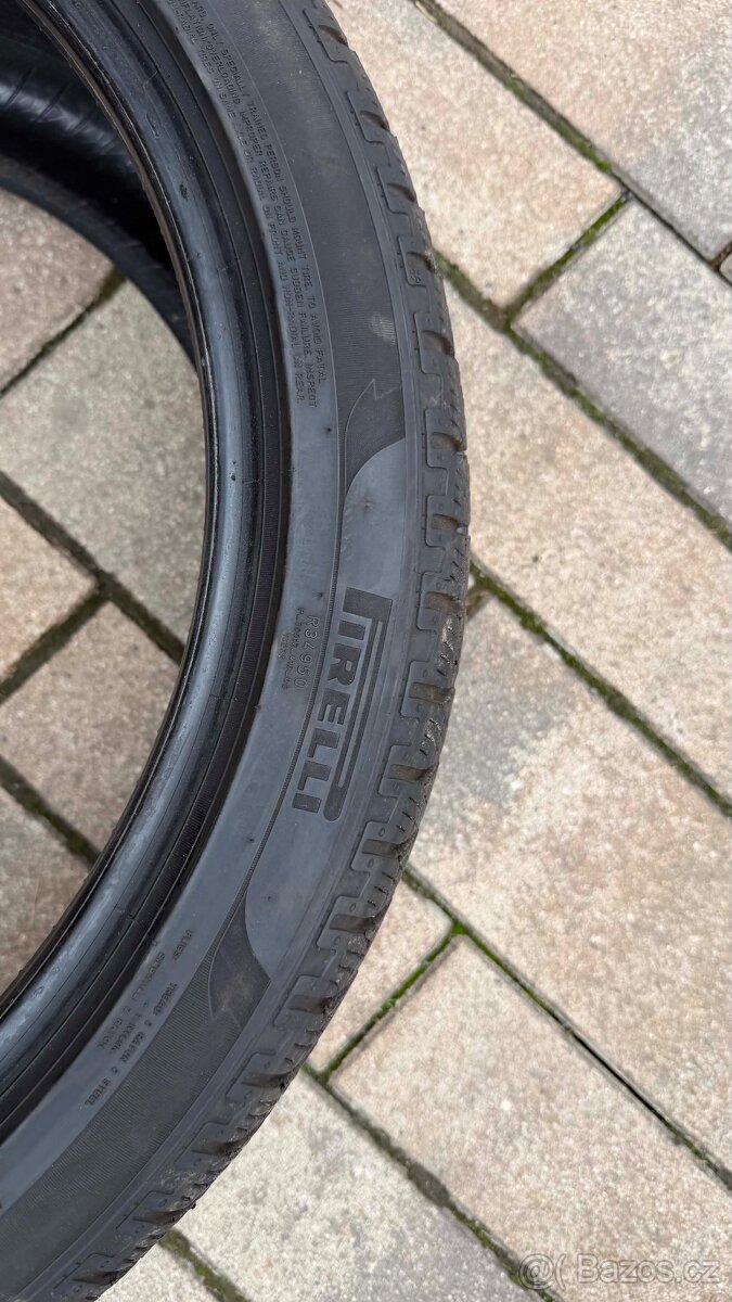 Pirelli winter Scorpion 295/35 R21 - 4