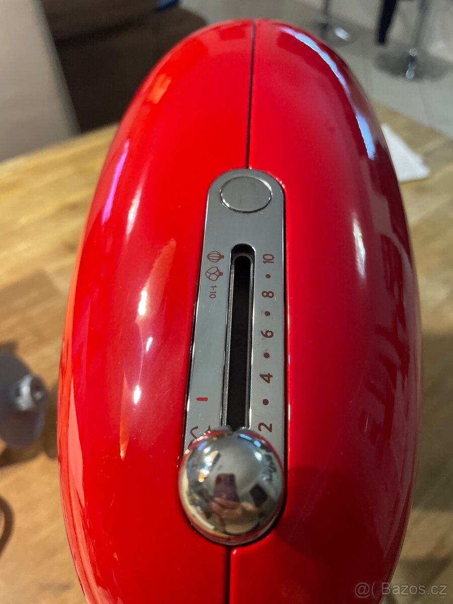 Kuchyňský robot Smeg 50’s Retro Style – červený - 4