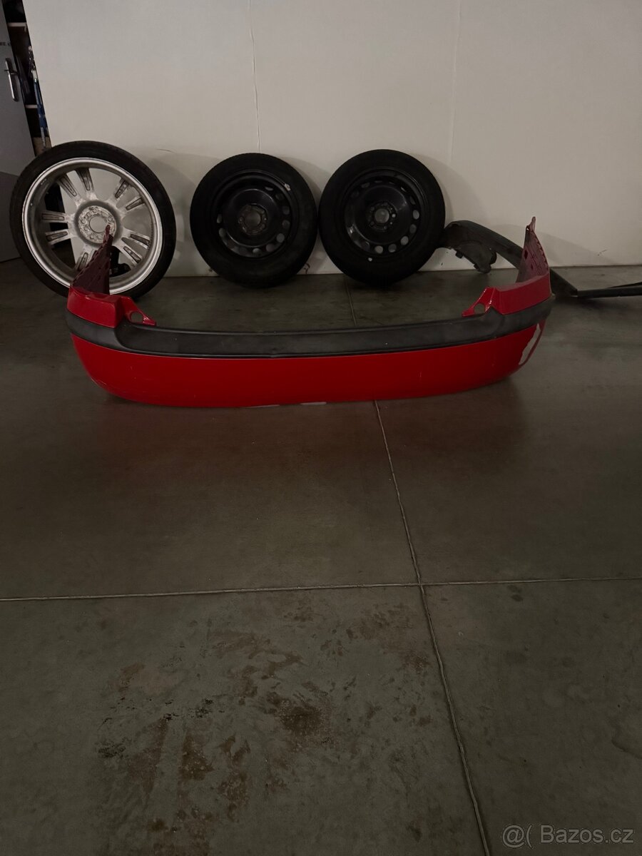 Zadní nárazník Škoda Octavia 1 - 4