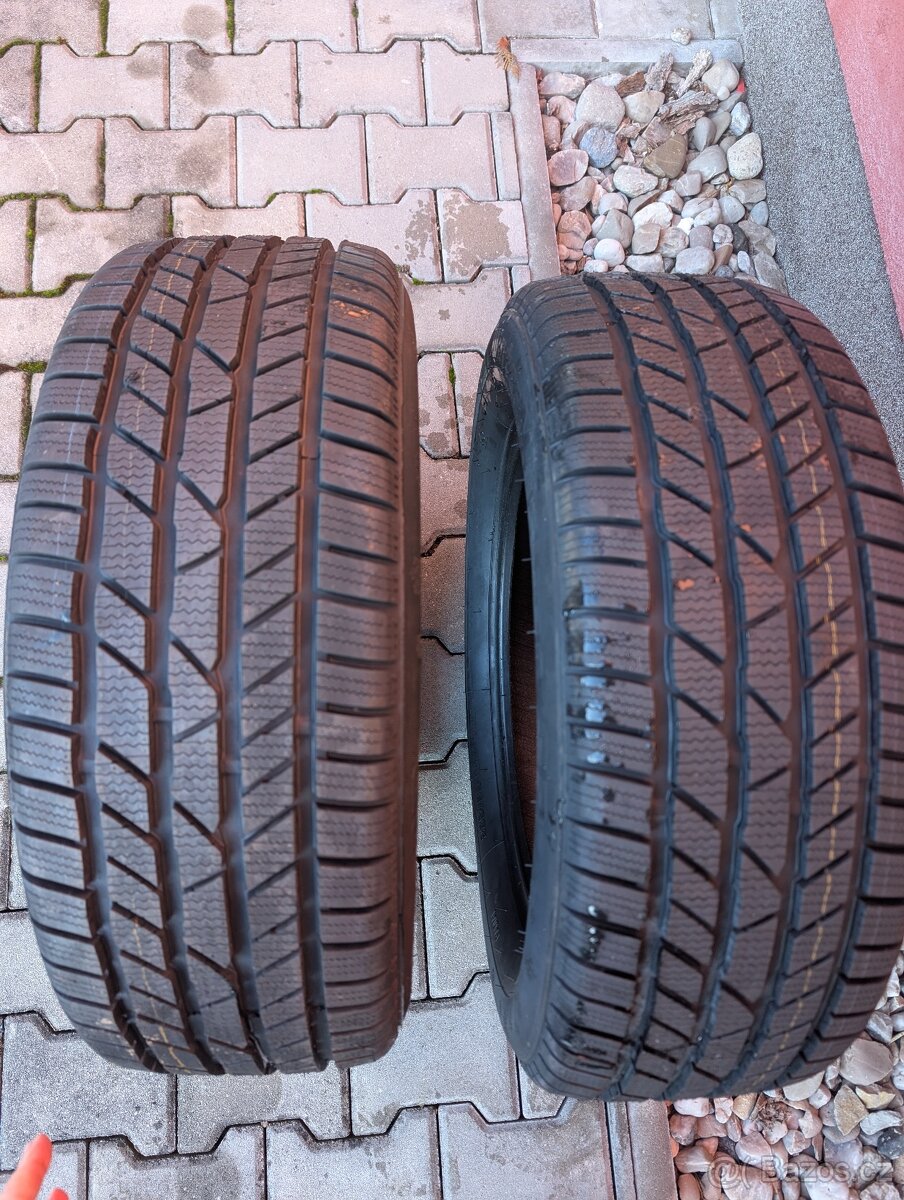 Prodam nove zimni pneu235/55/17 2ks - 4