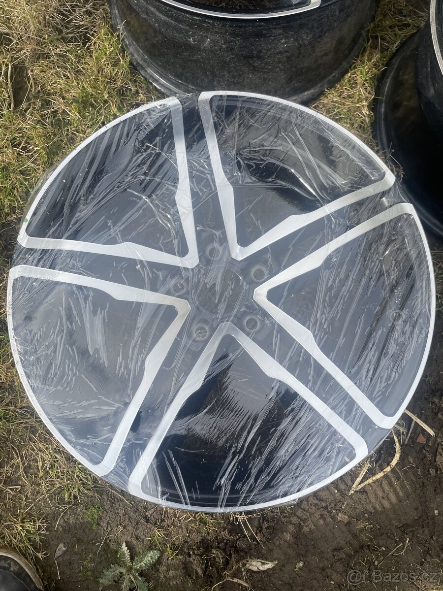 ALU kola 5x112 r18 3ks - 4