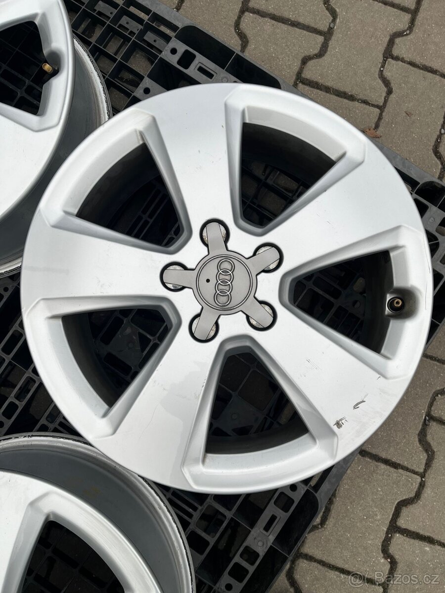 Audi A3, 8V0 kola 17" - 4