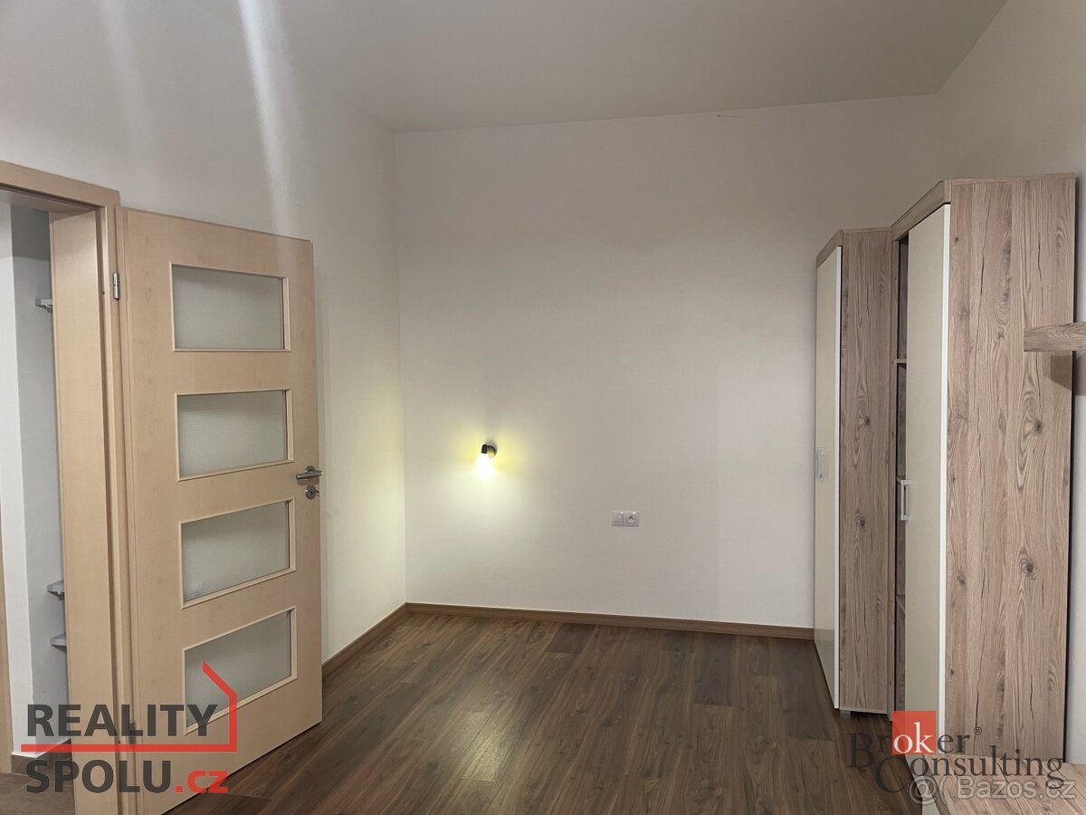 Pronájem, byty/1+1, 25 m2, Třebízského 976/21, 37006 České B - 4