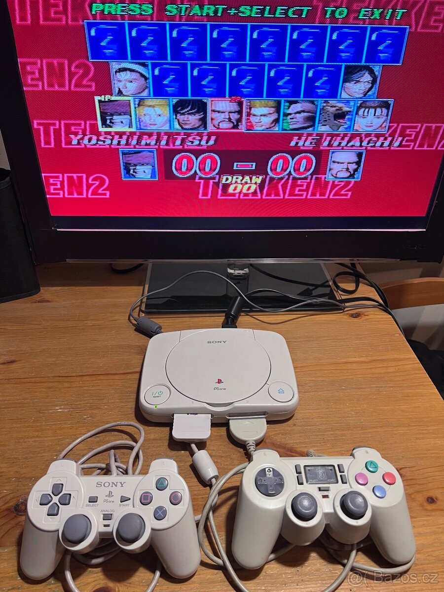 PS1 Slim + hra Tekken 2 a příslušenství - 4