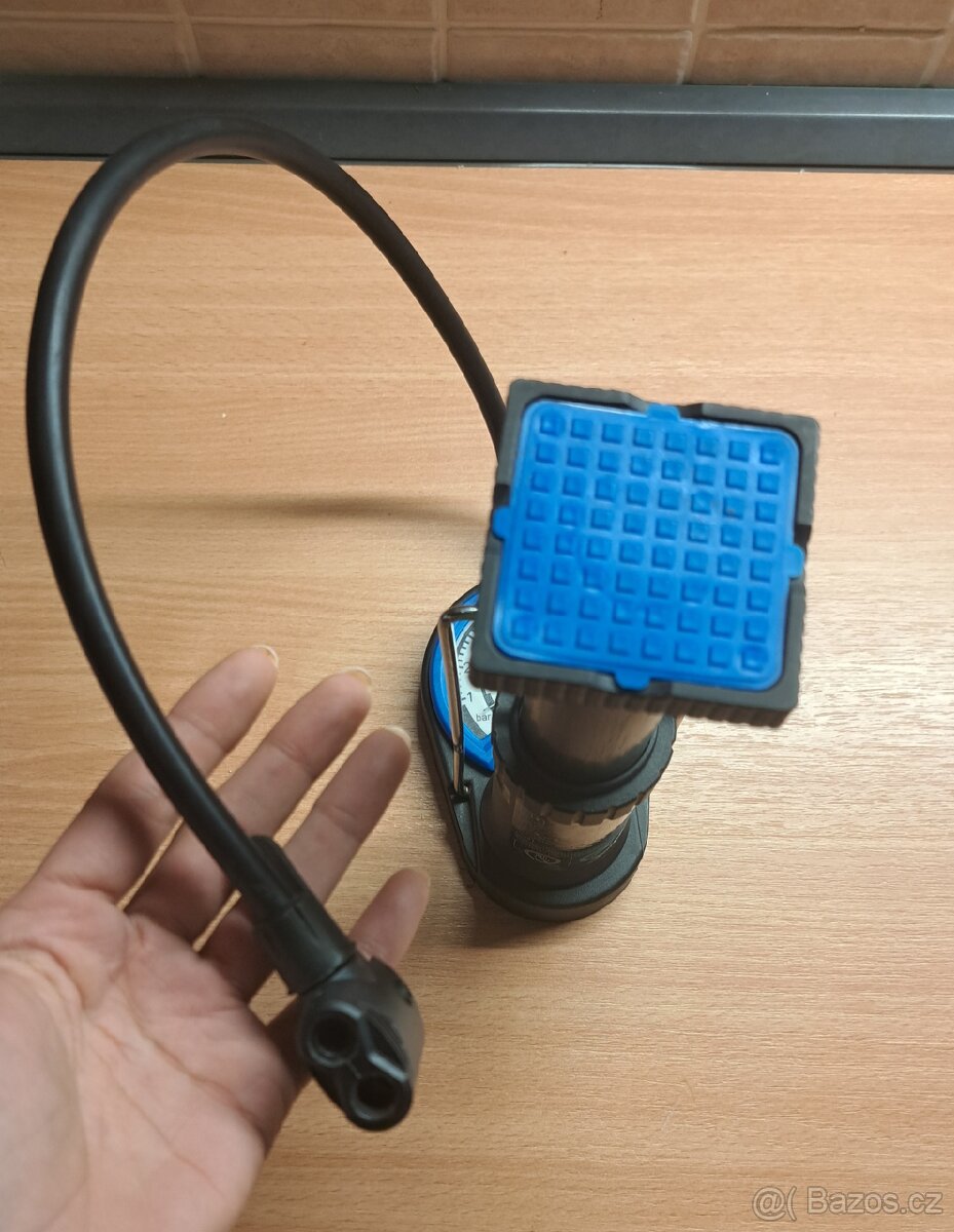 Nožní pumpička s manometrem - 4