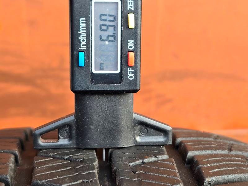 Zimní Barum 205/55/16 - 4