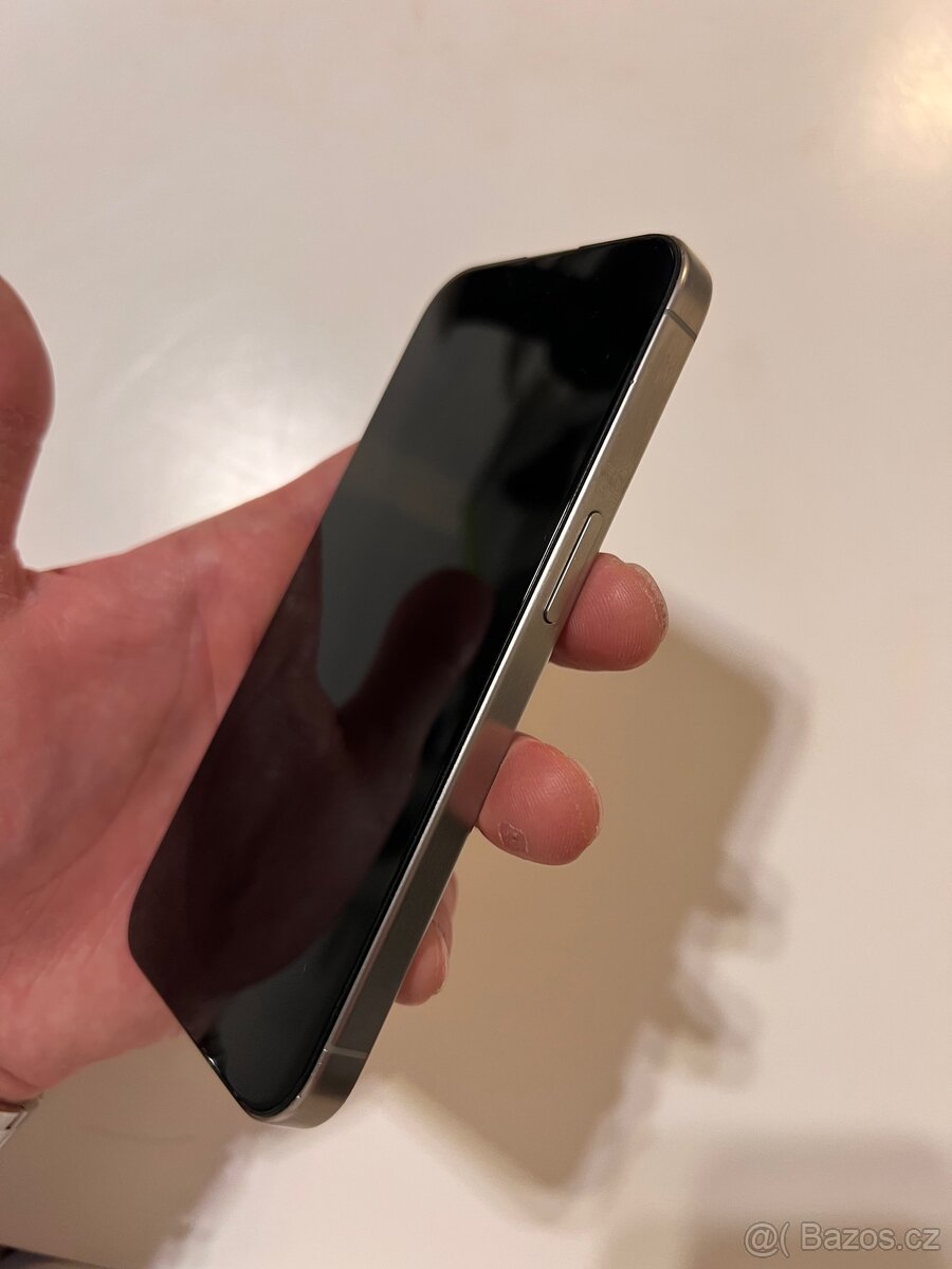 Iphone 15 pro 256gb - 4