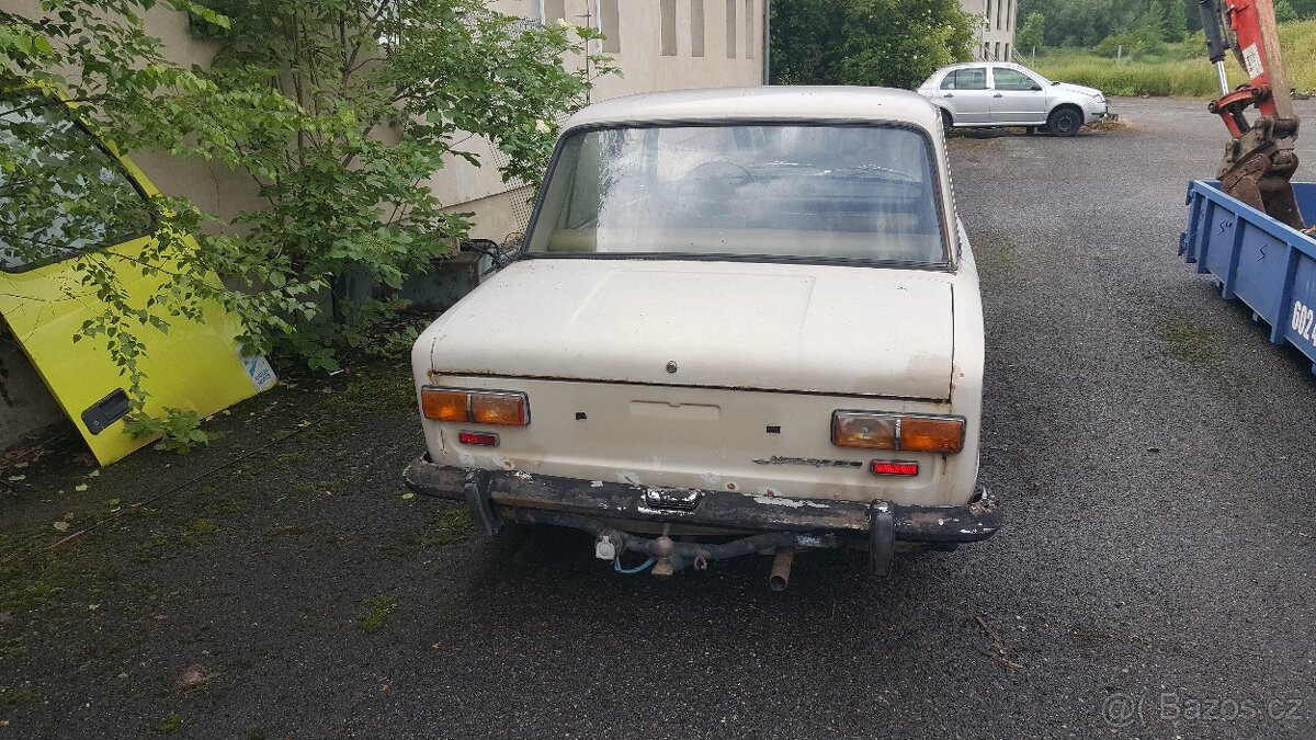 Lada 1200 - 4