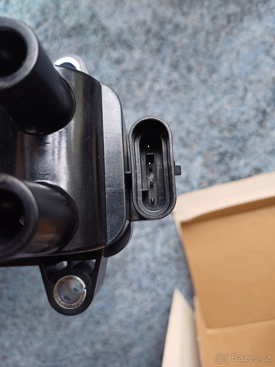 Zapalovaci cívka renault clio - 4