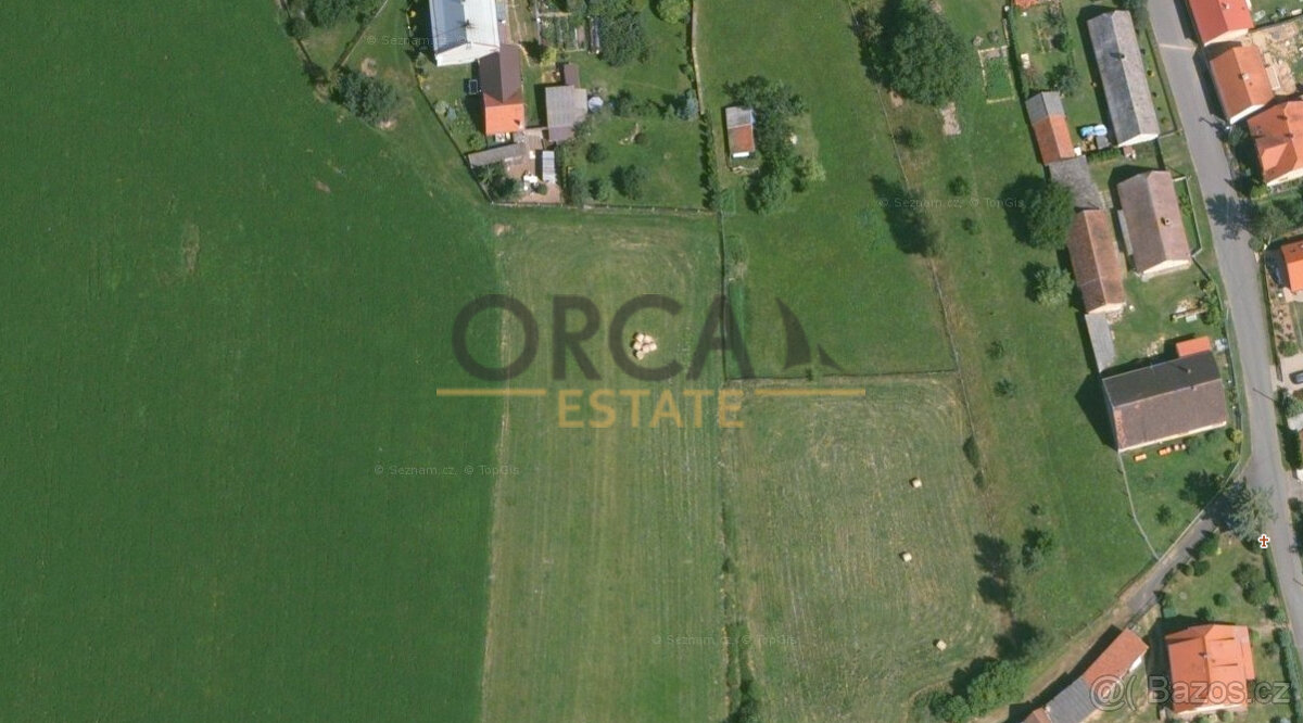 Zajímavý pozemek v k.ú. Drahoňův Újezd - 4