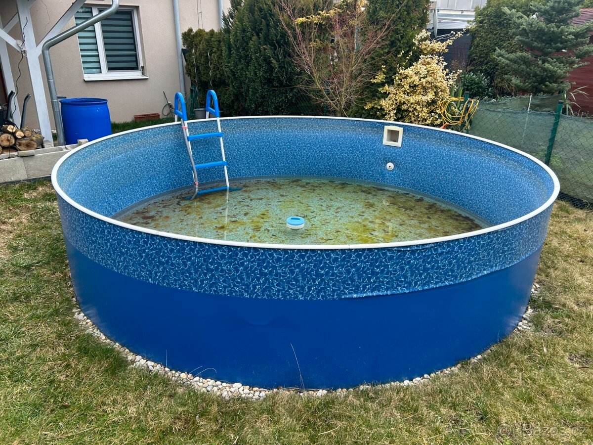 Nadzemní bazén cca 3,6m - 4