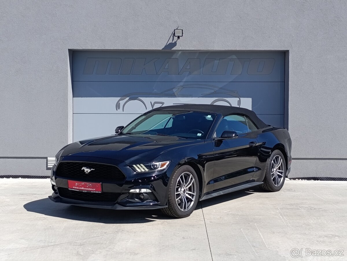 FORD MUSTANG 2.3 ECOBOOST CONVERTIBLE - 4