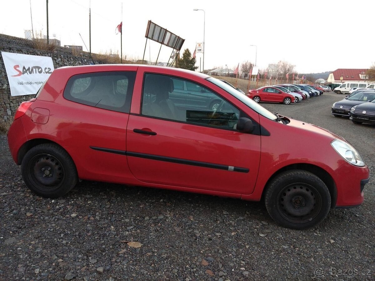 Renault Clio 1,2 55kW ČR"127tis km" - 4
