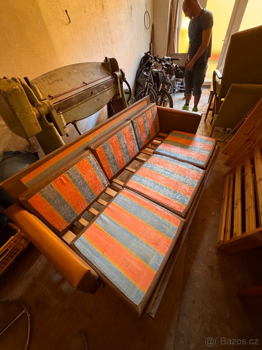 Retro rozkládací sedačka - 4