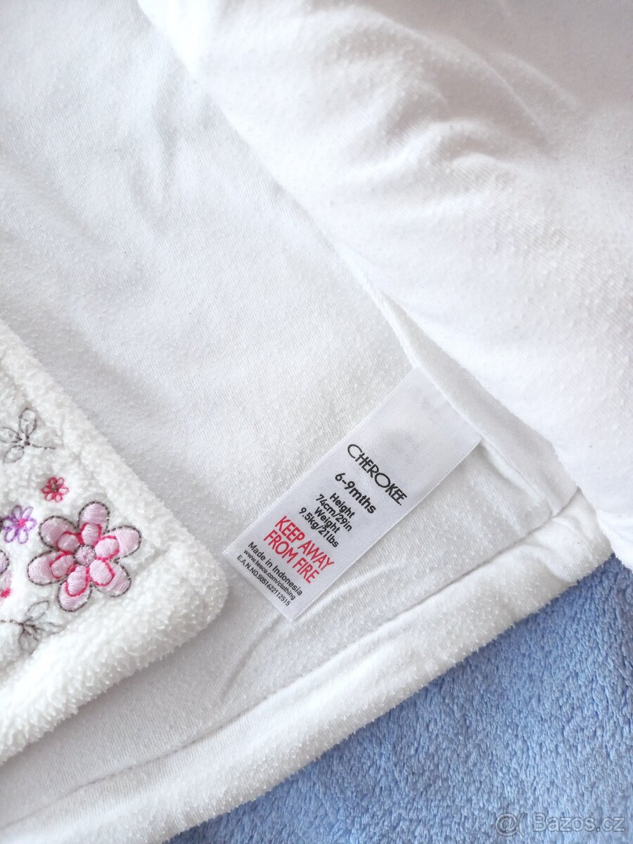 Nádherný kabátek s výšivkou, vel. 74 - 4