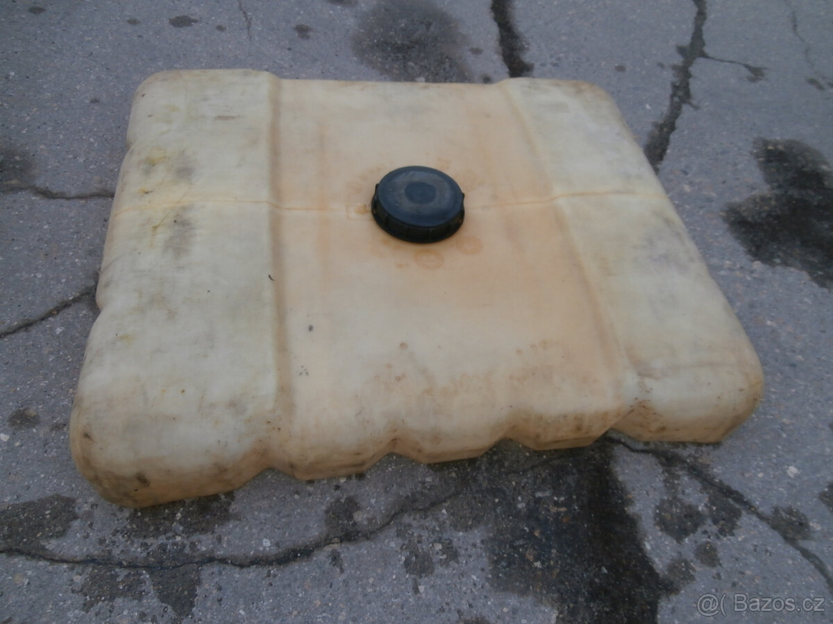 Pítko, krmítko, napájení dobytka, bazének 300 kč - 4