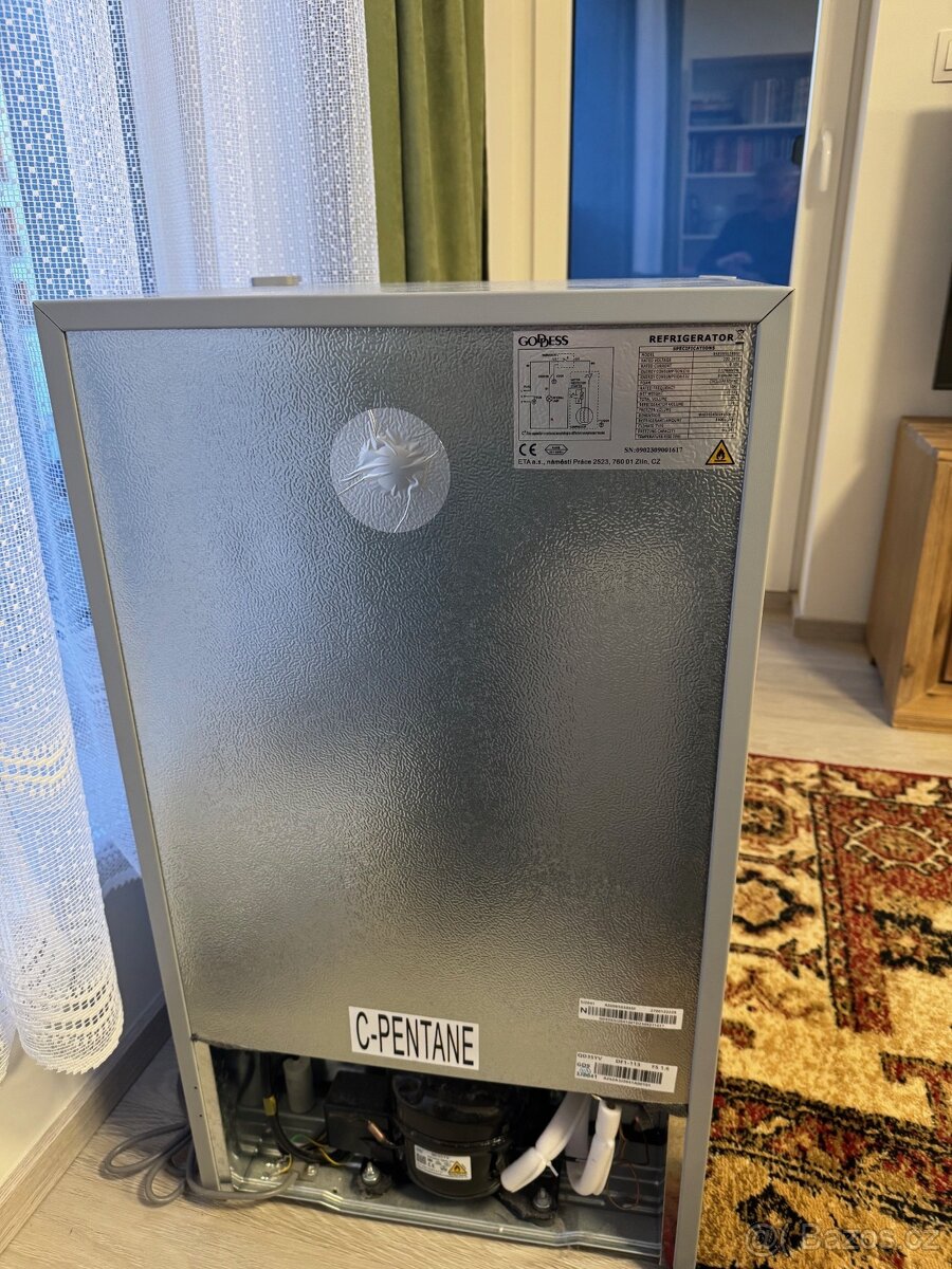 Lednička Goddes - 4