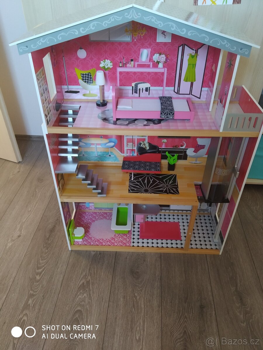 Domeček pro panenky - 4