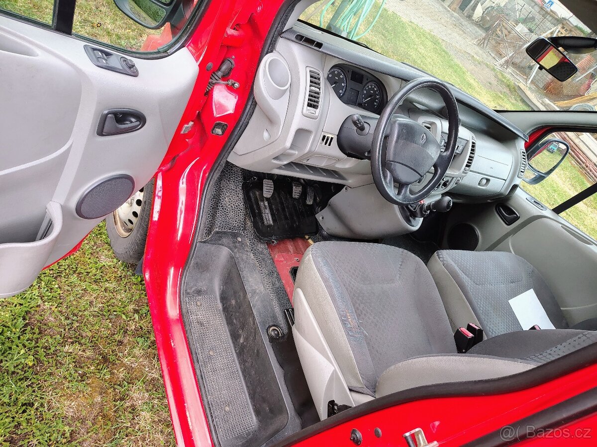 Renault trafic passenger dci 115 - 4