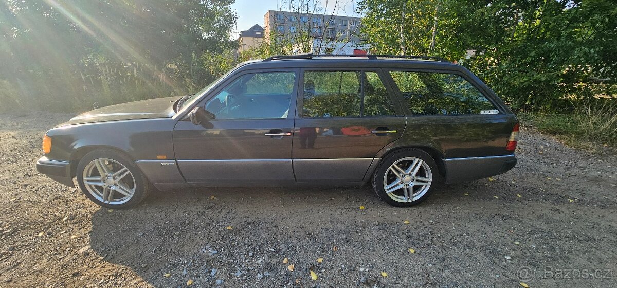 Mercedes-Benz w124 320TE - 4