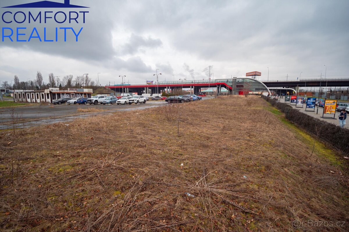 Prodej developerského projektu obchodního centra u nádraží O - 4