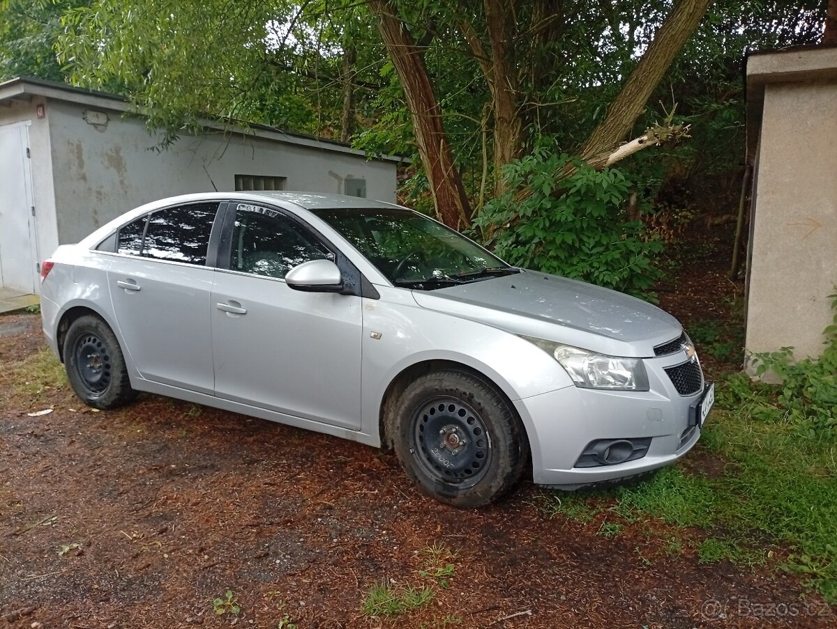 Chevrolet Cruze - 4