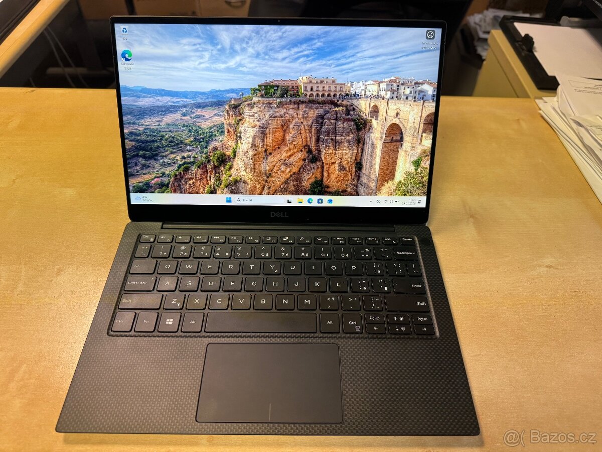 DELL XPS 13" - 4