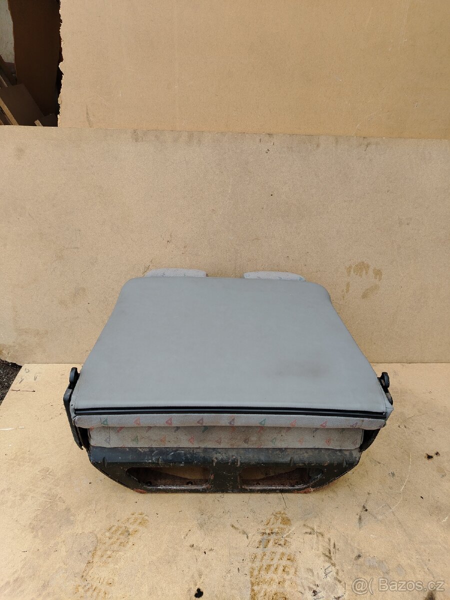 Dvojsedačka Volkswagen Transporter T4 - 4