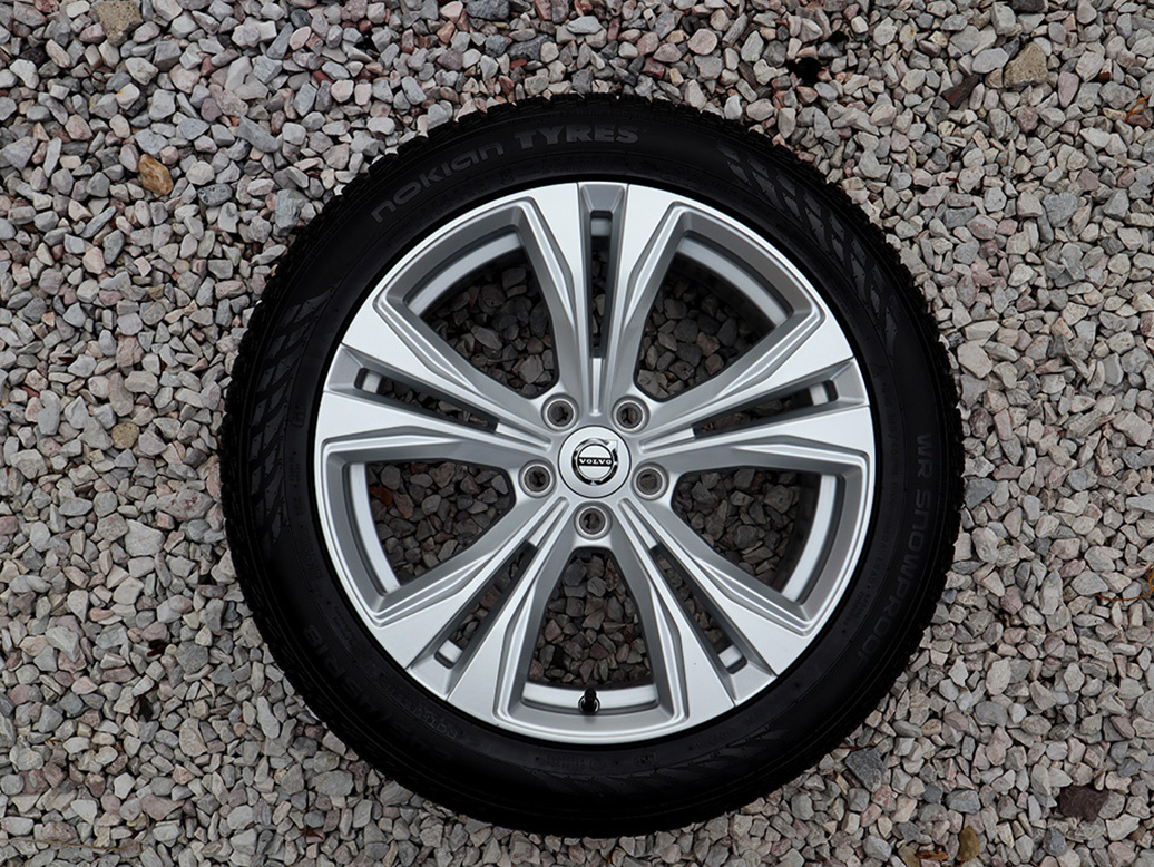 18" Alu kola = 5x108 = VOLVO V90 S90 – ZIMNÍ NOKIAN - 4