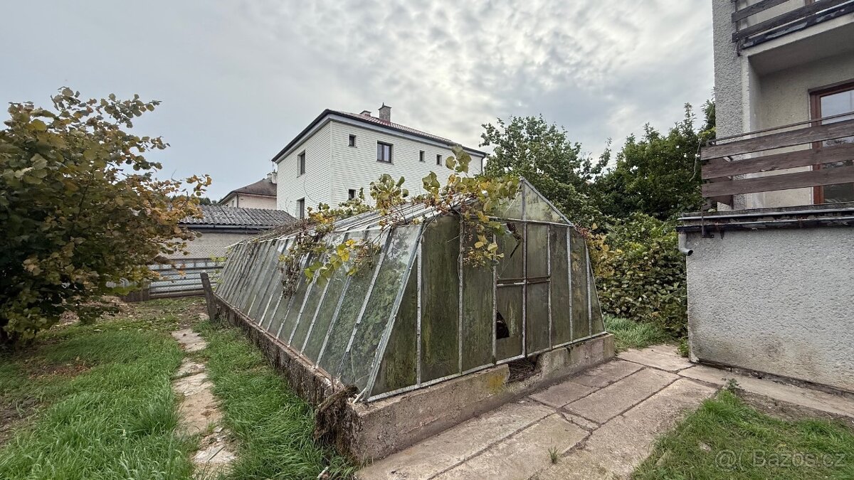 Prodej rodinného domu 15 km od Hradce Králové - 4