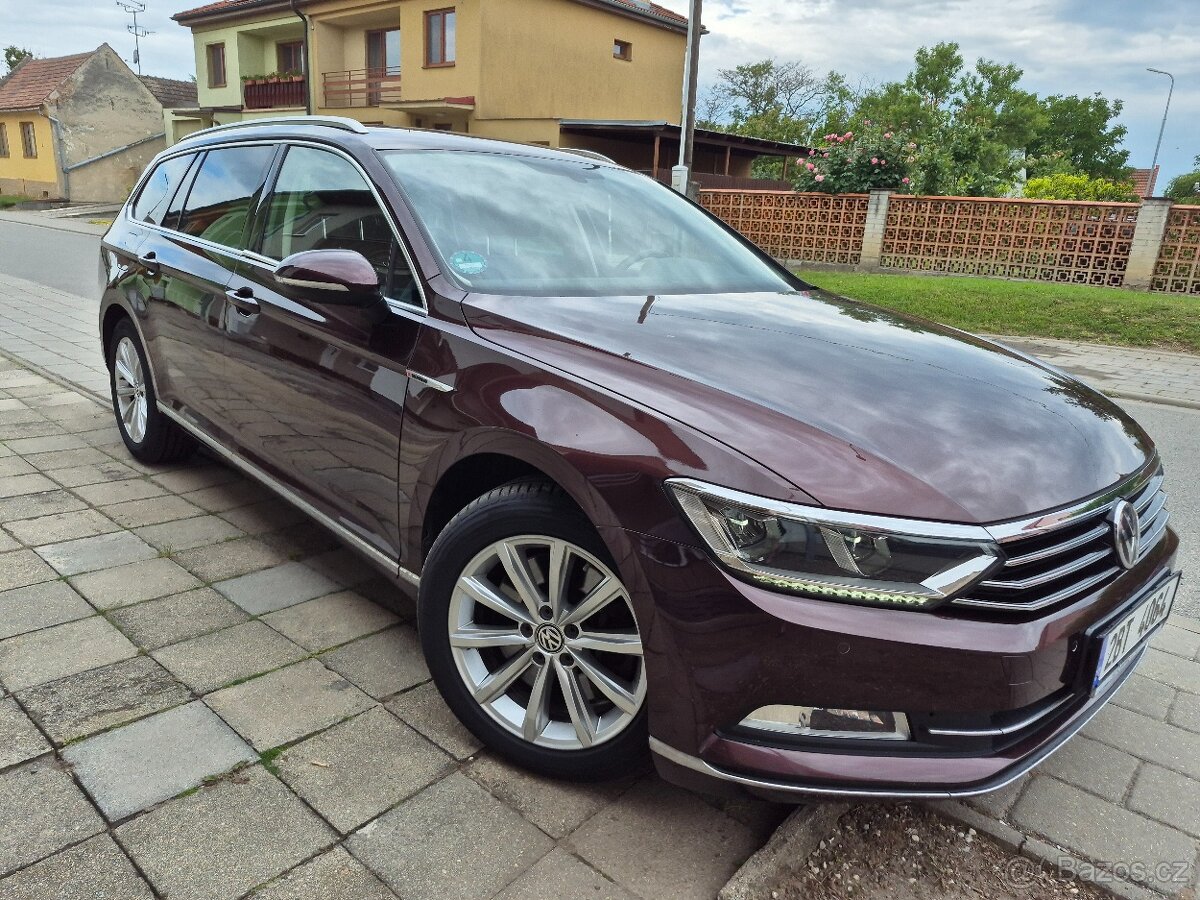 Volkswagen Passat - 4