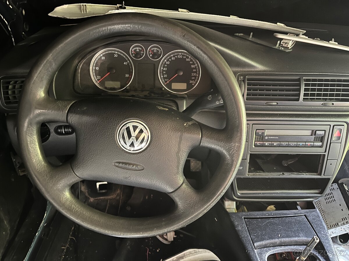 VW Passat Variant B5.5 1.9 TDi 74 kW rok 2001 dily - 4