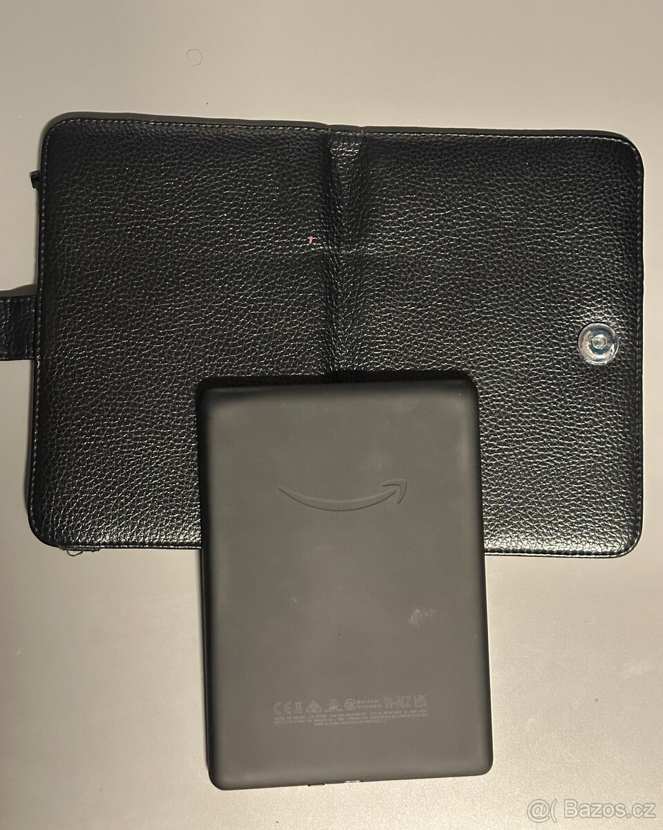 Čtečka Amazon Kindle Paperwhite 11. gen 16GB + obal - 4