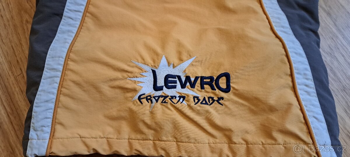 DĚTSKÁ LYŽAŘSKÁ BUNDA LEWRO (vel. 140) - 4