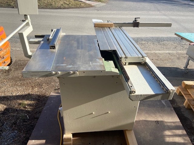 formátovací pila Ulmia KS300 - 4