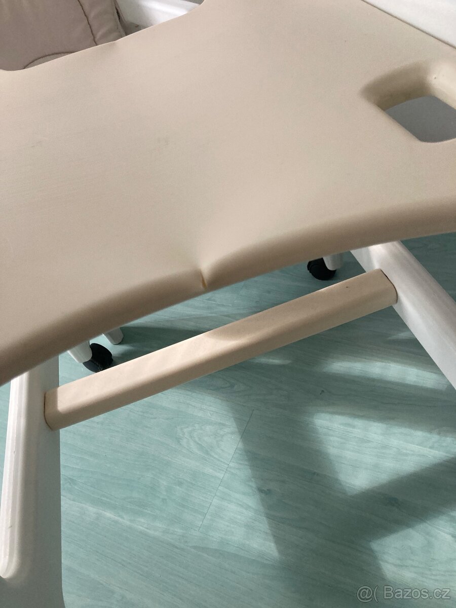 Kindereo židlička na krmení - 4