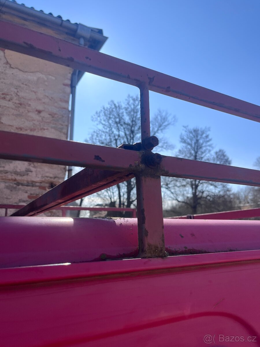 Střešní zahrádka na Ford Transit - 4