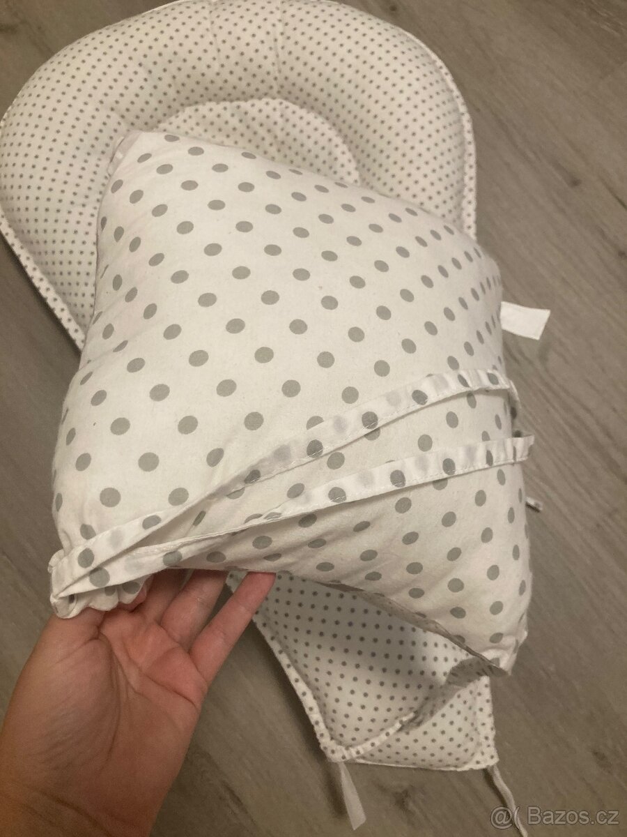 Hnízdečko a mantinel pro mimčo - 4